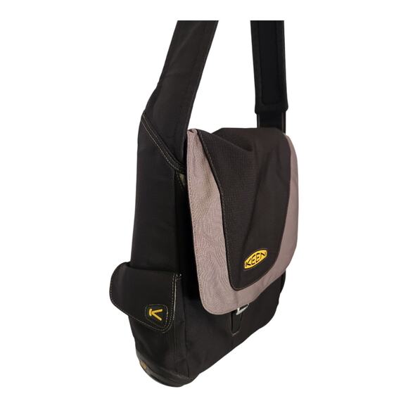 Keen Oswego Black Messenger Shoulder Crossbody Laptop Bag like NEW - Picture 3 of 8